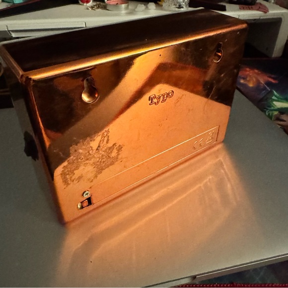 Tabletop light box - Picture 2 of 3